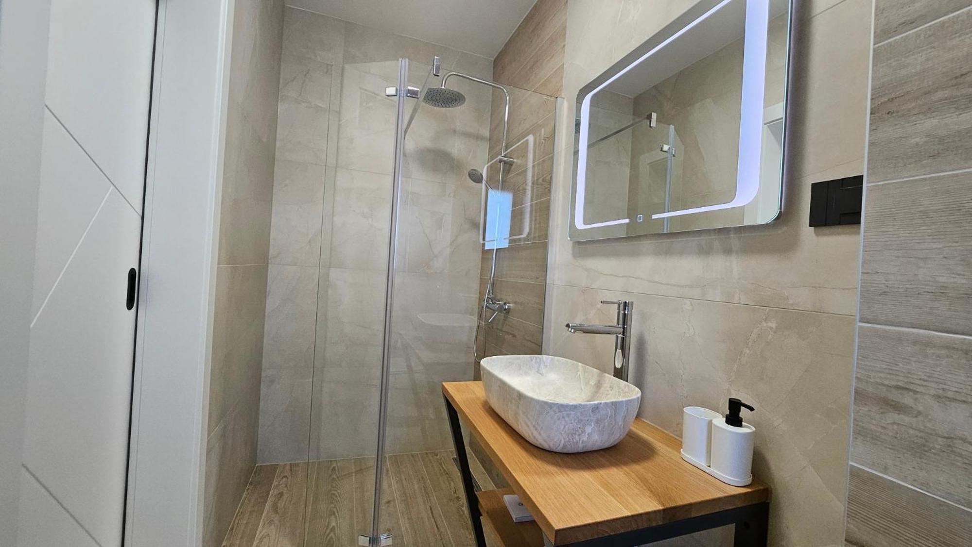 Richi Rooms & App Funtana Dış mekan fotoğraf