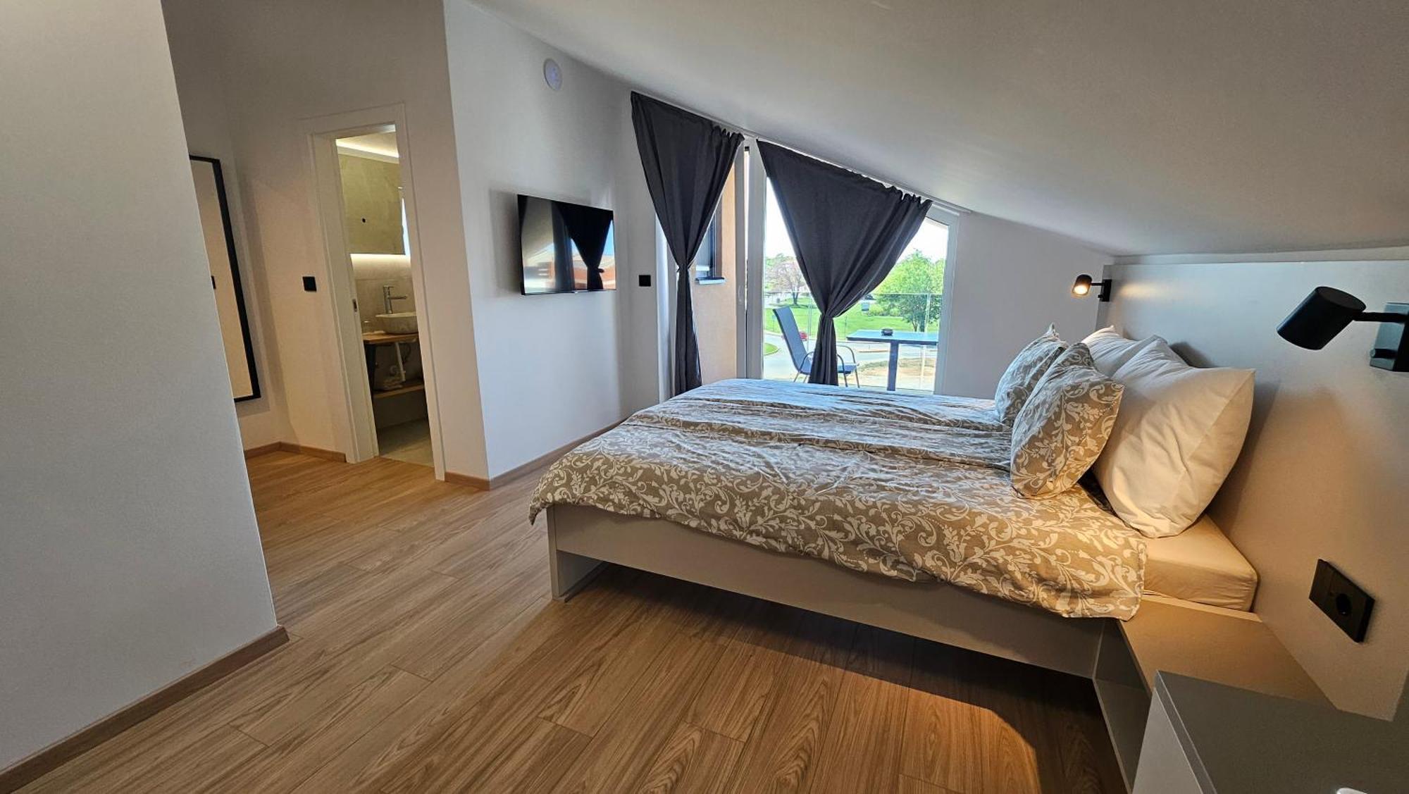 Richi Rooms & App Funtana Dış mekan fotoğraf