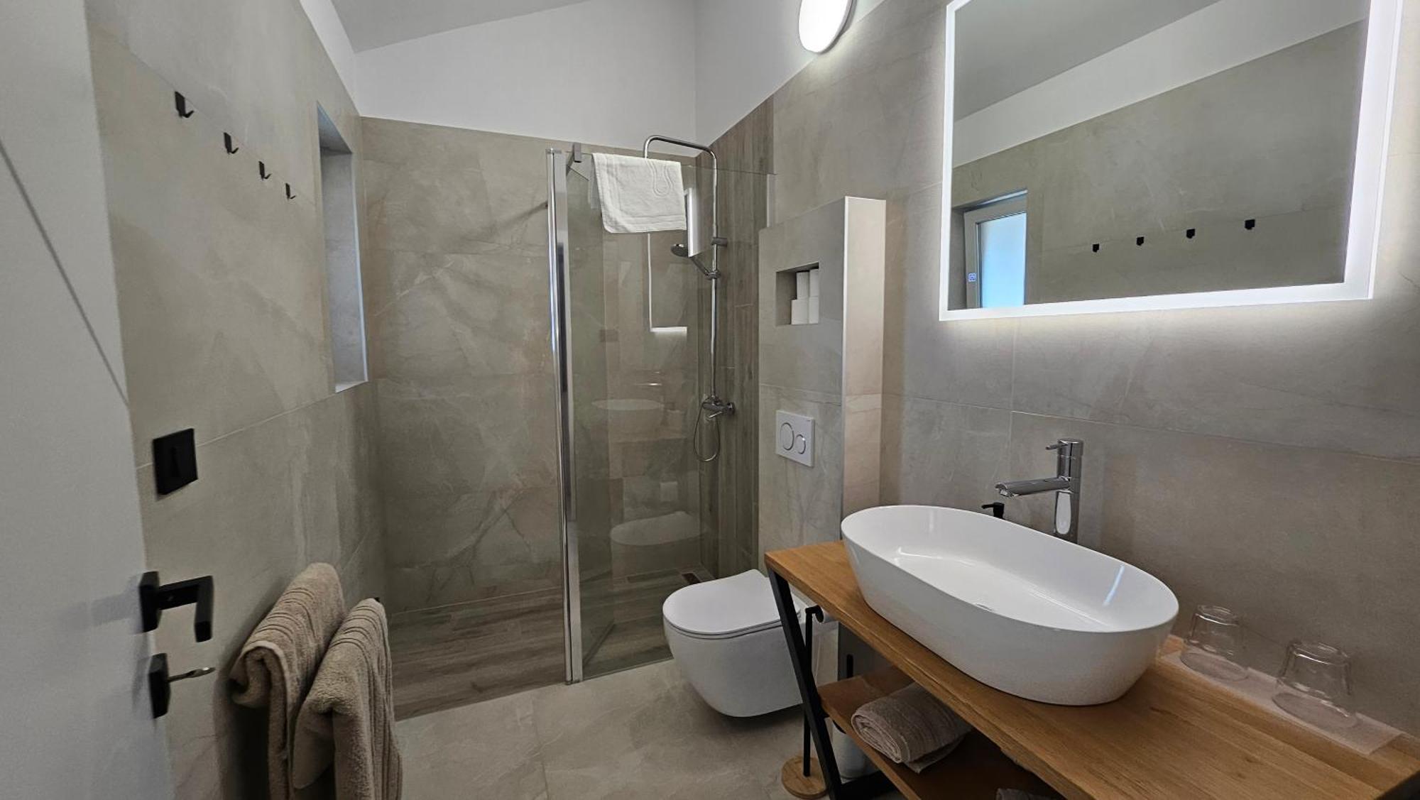 Richi Rooms & App Funtana Dış mekan fotoğraf